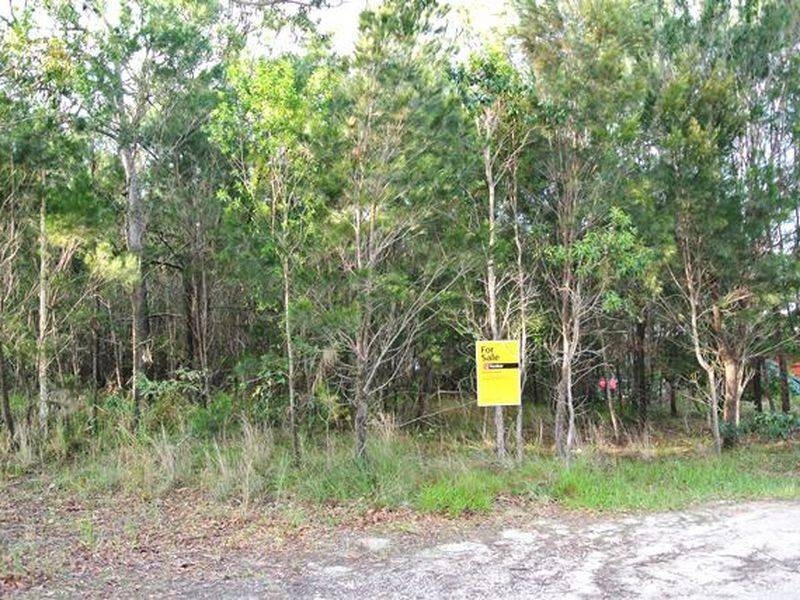 23 Cathy Street, Macleay Island QLD 4184