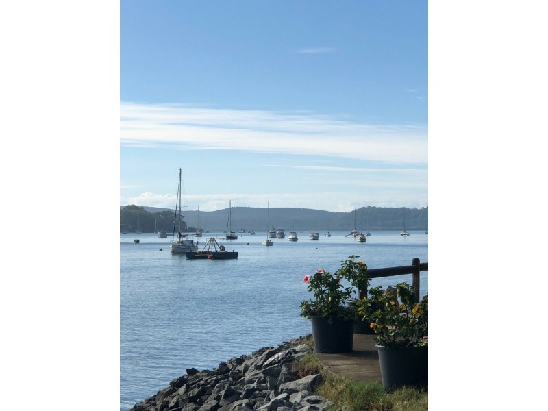 84 Treasure Island Avenue, Karragarra Island QLD 4184