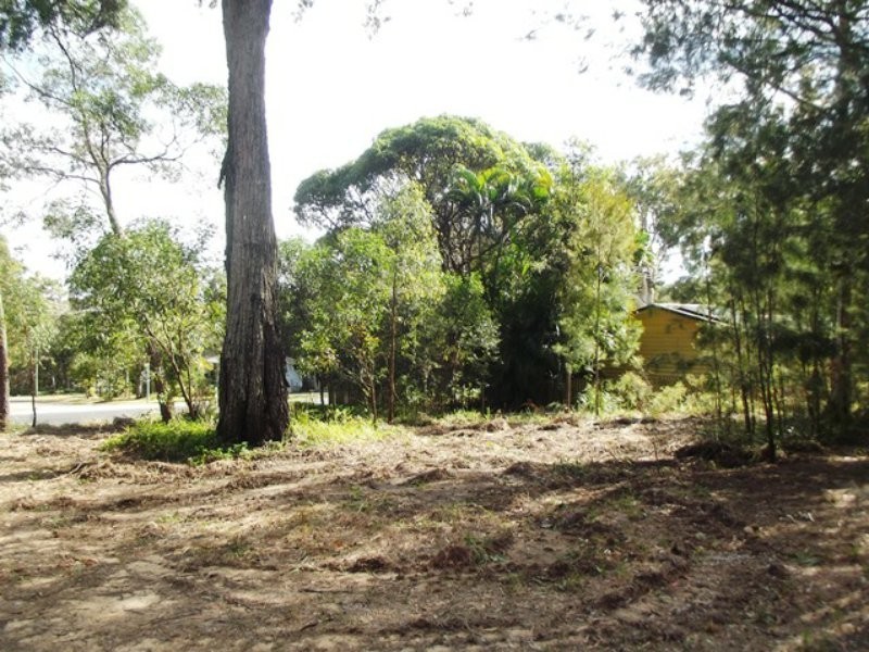 1 Wirralee Street, Macleay Island QLD 4184