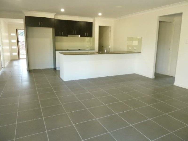 27 Park Edge Place, Redland Bay QLD 4165