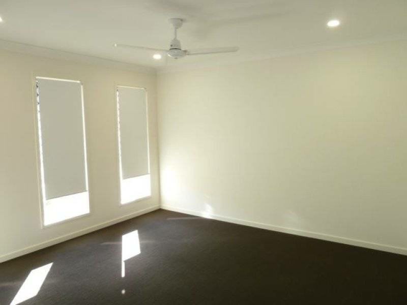 27 Park Edge Place, Redland Bay QLD 4165
