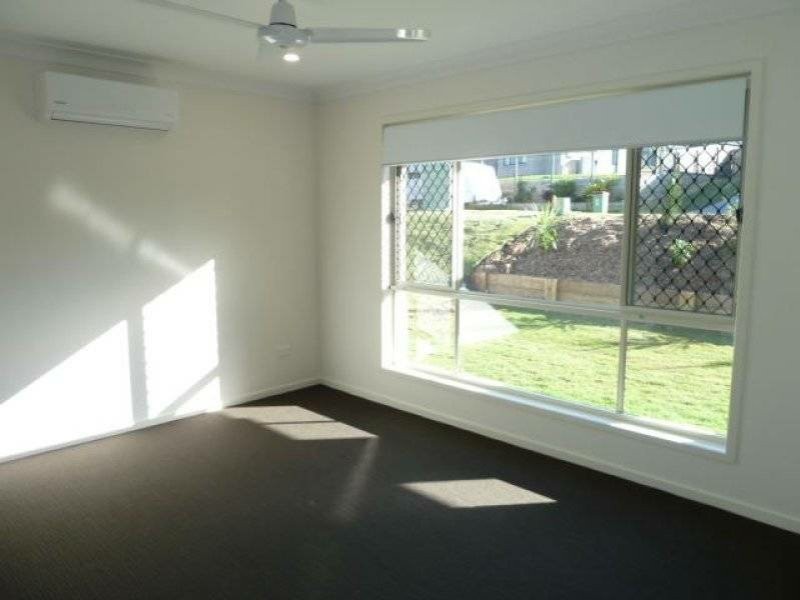 27 Park Edge Place, Redland Bay QLD 4165