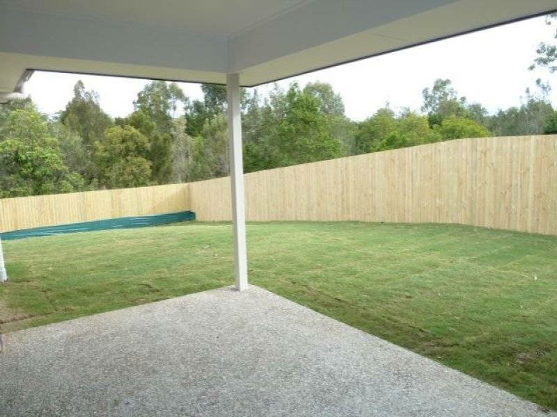 27 Park Edge Place, Redland Bay QLD 4165