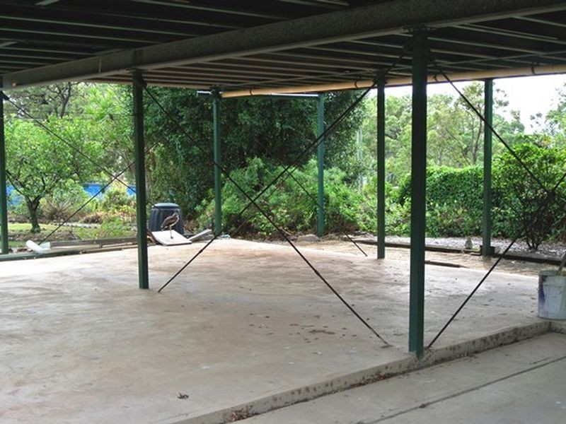 2 Mawarra Street, Macleay Island QLD 4184