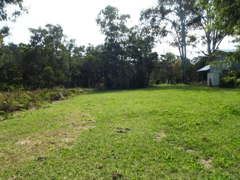 80 Hastings Terrace, Macleay Island QLD 4184