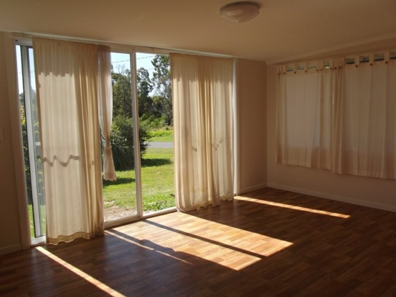 26 Vine Street, Macleay Island QLD 4184