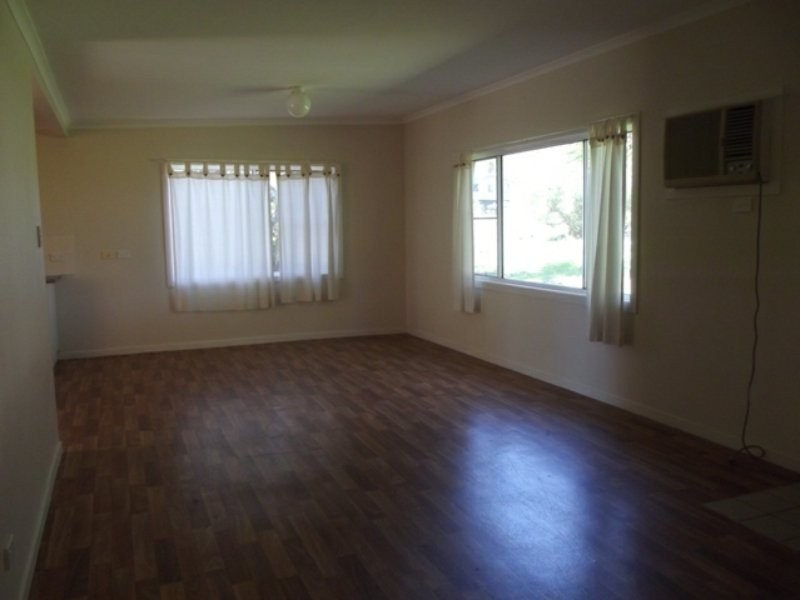 26 Vine Street, Macleay Island QLD 4184