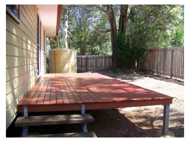 187 High Central, Macleay Island QLD 4184