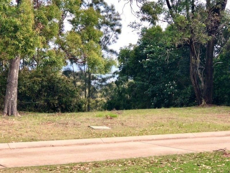 125 Treasure Island Avenue, Karragarra Island QLD 4184