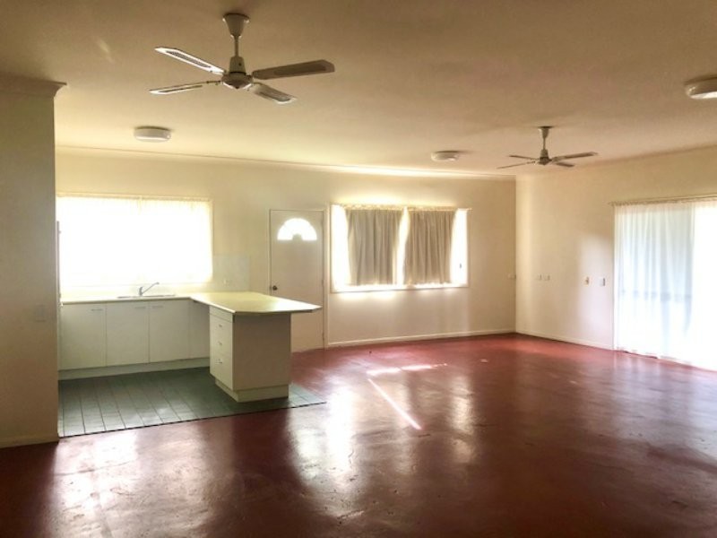 125 Treasure Island Avenue, Karragarra Island QLD 4184