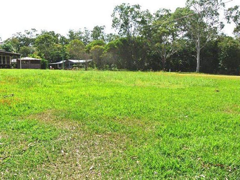 5 Thomas Street, Macleay Island QLD 4184