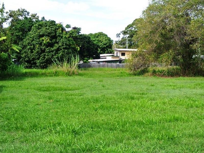 4 Lemontree Drive, Macleay Island QLD 4184