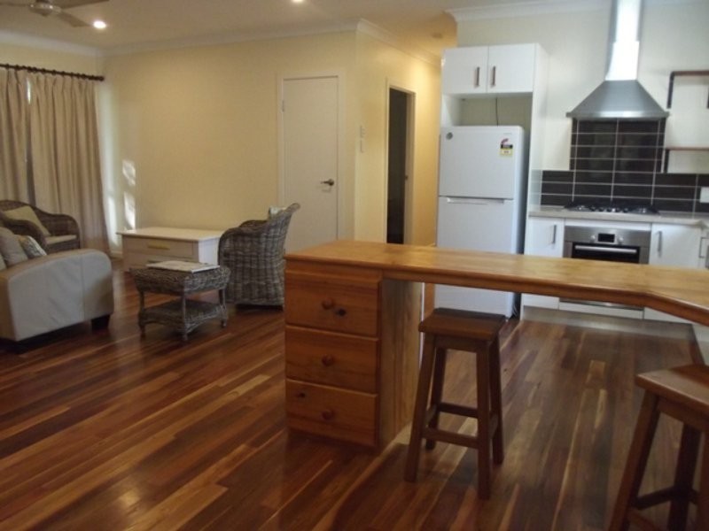 26 President Terrace, Macleay Island QLD 4184