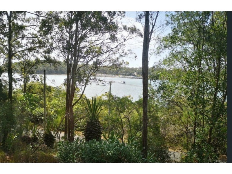 142-144 The Esplanade, Karragarra Island QLD 4184