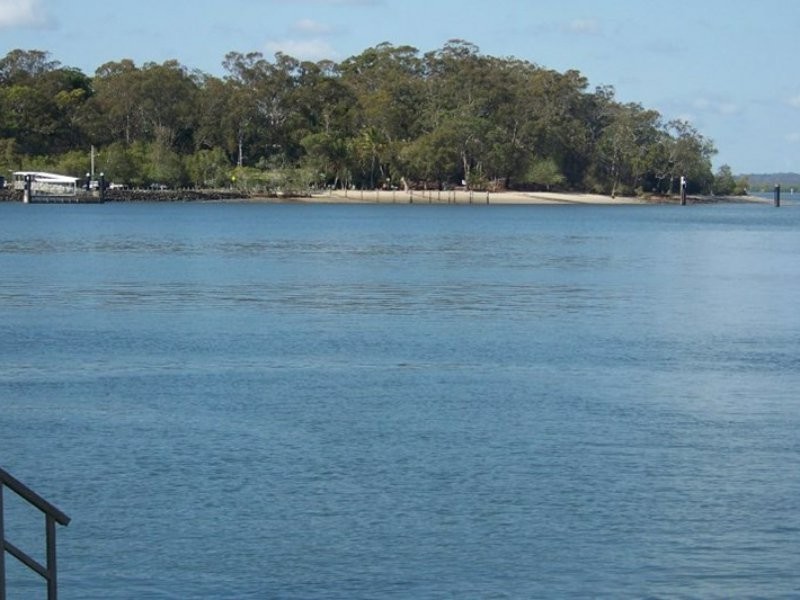 142-144 The Esplanade, Karragarra Island QLD 4184