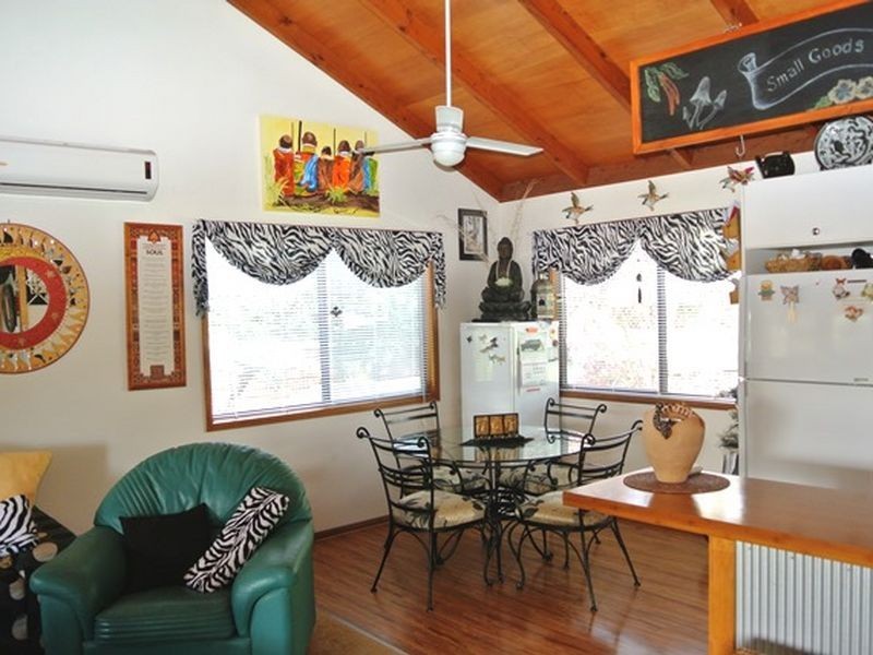28 Jan Street, Macleay Island QLD 4184