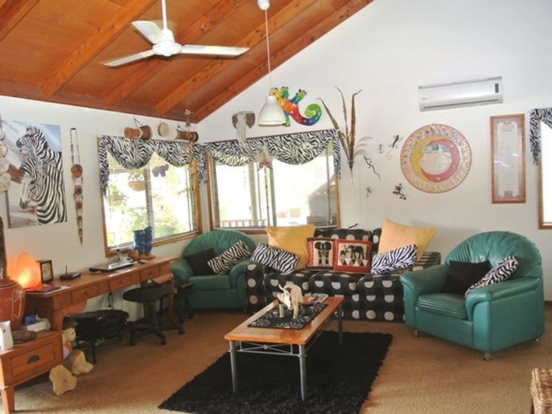 28 Jan Street, Macleay Island QLD 4184