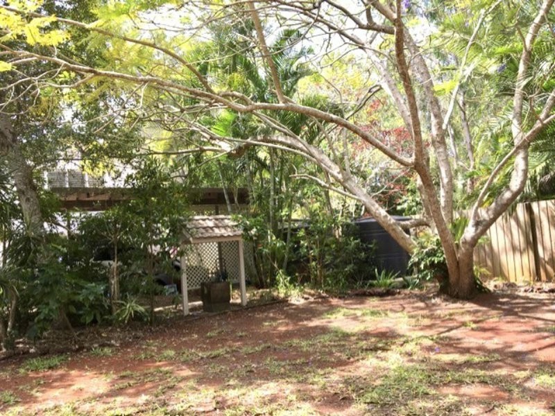 18 The Esplanade, Karragarra Island QLD 4184