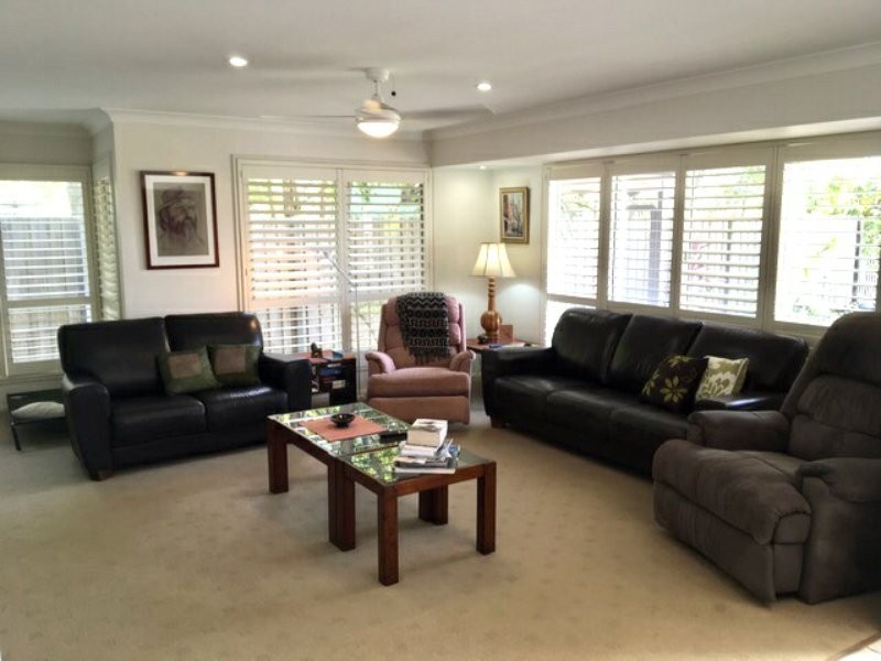 18 The Esplanade, Karragarra Island QLD 4184