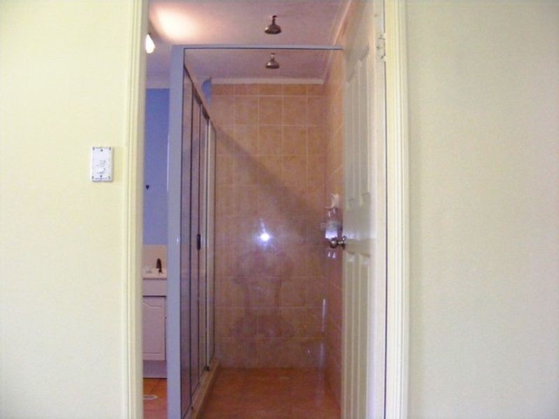 10 Jane Street, Macleay Island QLD 4184