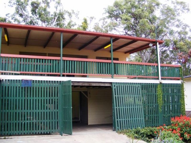 10 Jane Street, Macleay Island QLD 4184