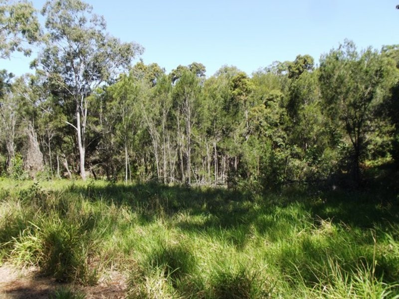 27 Ashton Street, Macleay Island QLD 4184