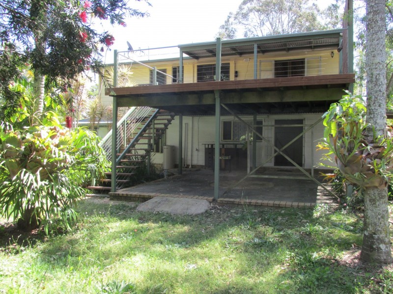 16 Mawson Street, Macleay Island QLD 4184