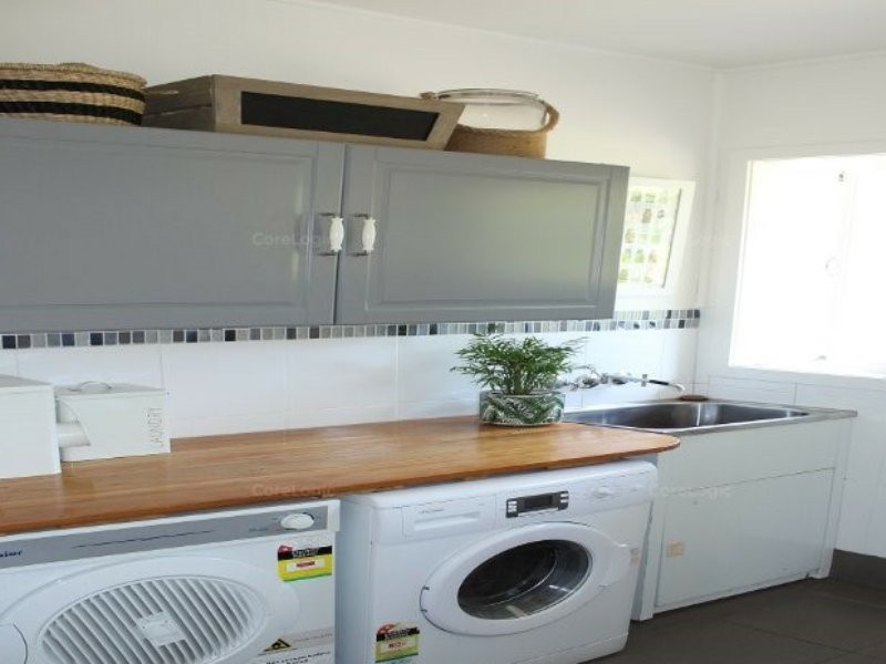 23 Arthur Street, Macleay Island QLD 4184