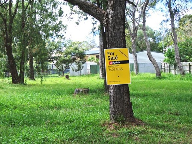 10 Alexander Street, Macleay Island QLD 4184
