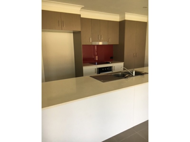 15 Springwater Street, Thornlands QLD 4164