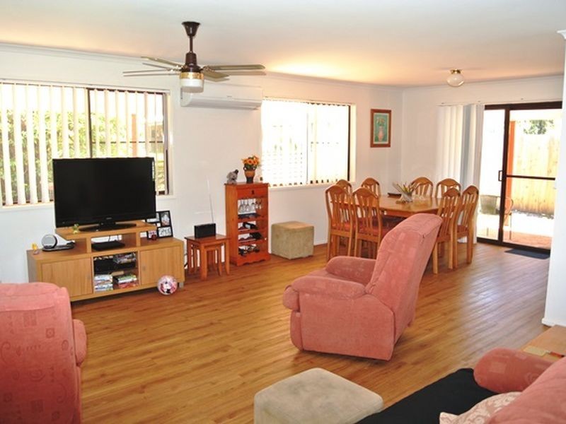 14 Dalpura Street, Macleay Island QLD 4184