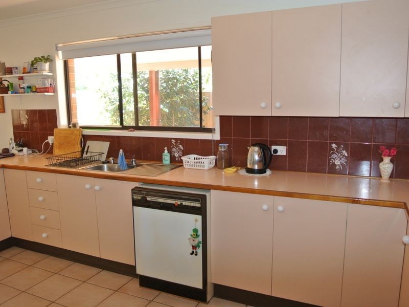 14 Dalpura Street, Macleay Island QLD 4184