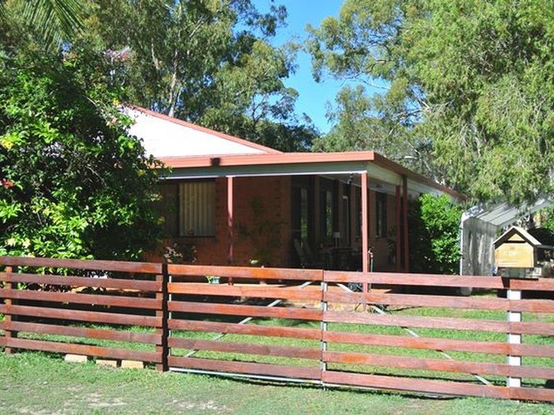 14 Dalpura Street, Macleay Island QLD 4184