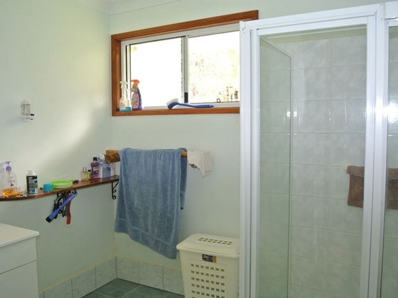 57 Southsea Tce, Macleay Island QLD 4184