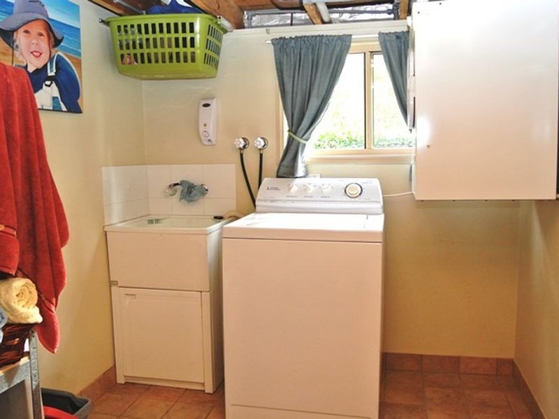 29 Leanne Street, Macleay Island QLD 4184