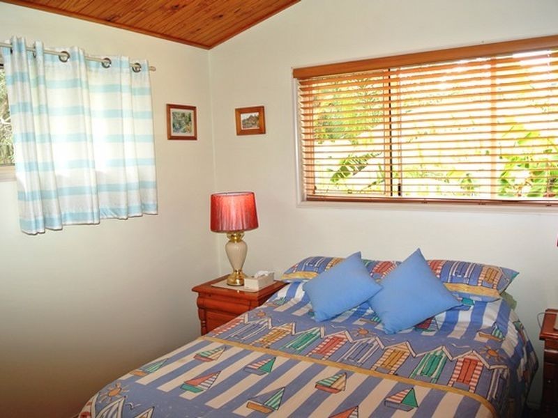 29 Leanne Street, Macleay Island QLD 4184