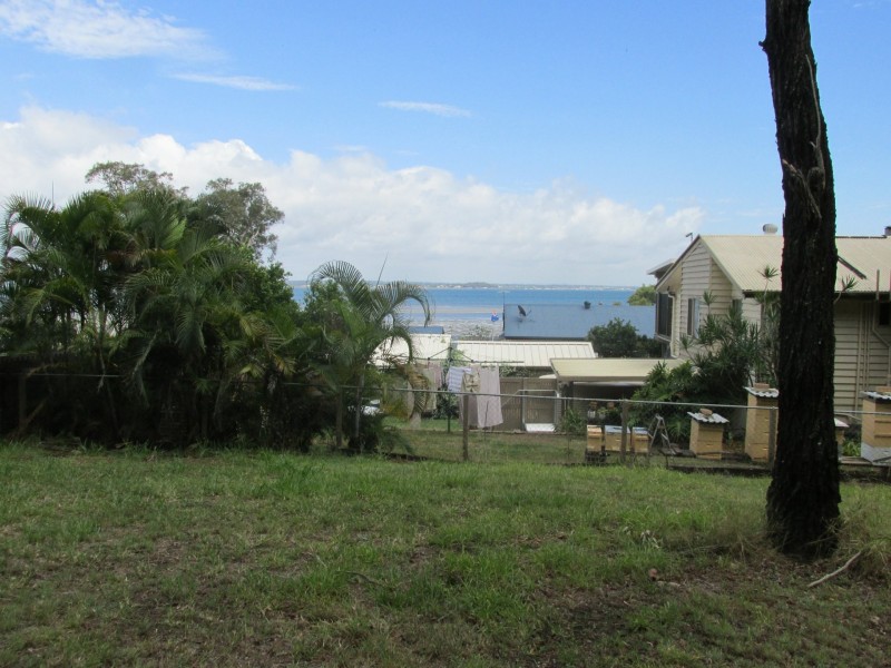 34 Orana Street, Macleay Island QLD 4184