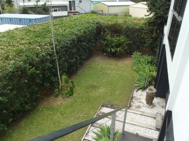 3 Kim Crescent, Macleay Island QLD 4184