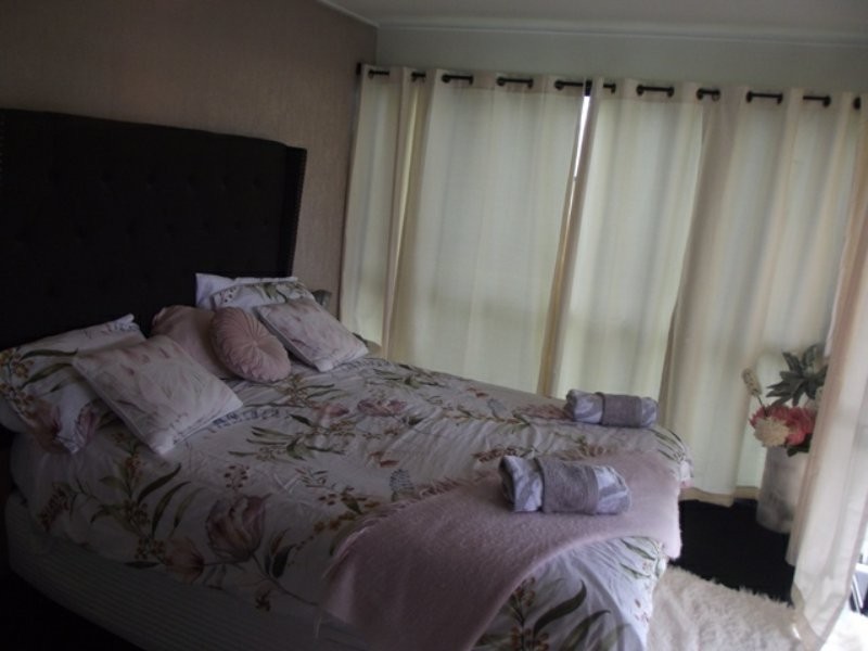 3 Kim Crescent, Macleay Island QLD 4184