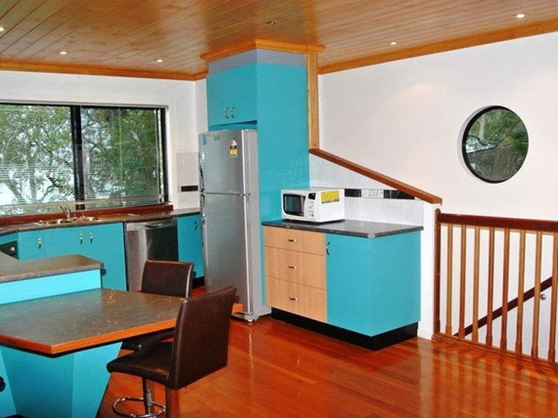 31 Coondooroopa Dve, Macleay Island QLD 4184