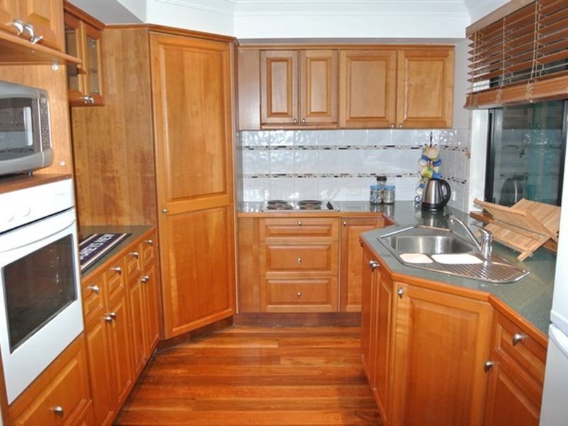 31 Coondooroopa Dve, Macleay Island QLD 4184