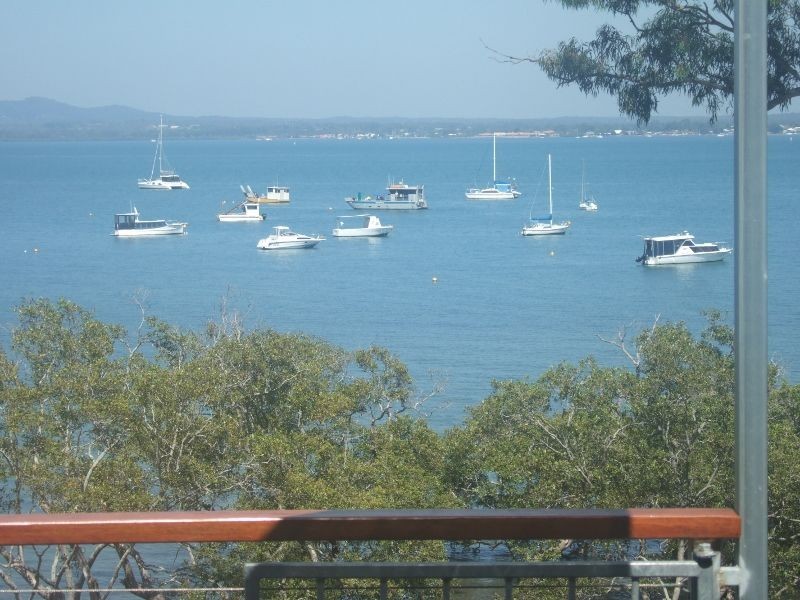 31 Coondooroopa Dve, Macleay Island QLD 4184