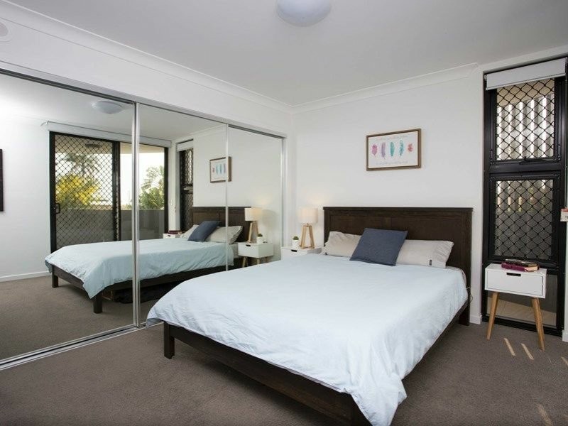 Apartment 3/152 Broadwater Terrace, Redland Bay QLD 4165