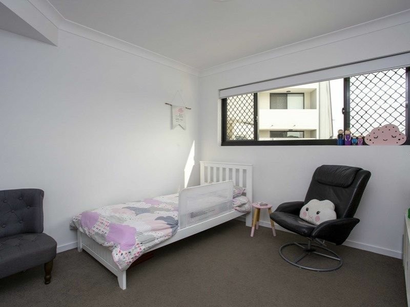 Apartment 3/152 Broadwater Terrace, Redland Bay QLD 4165