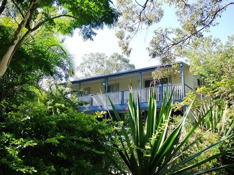 30 Ashton Street, Macleay Island QLD 4184