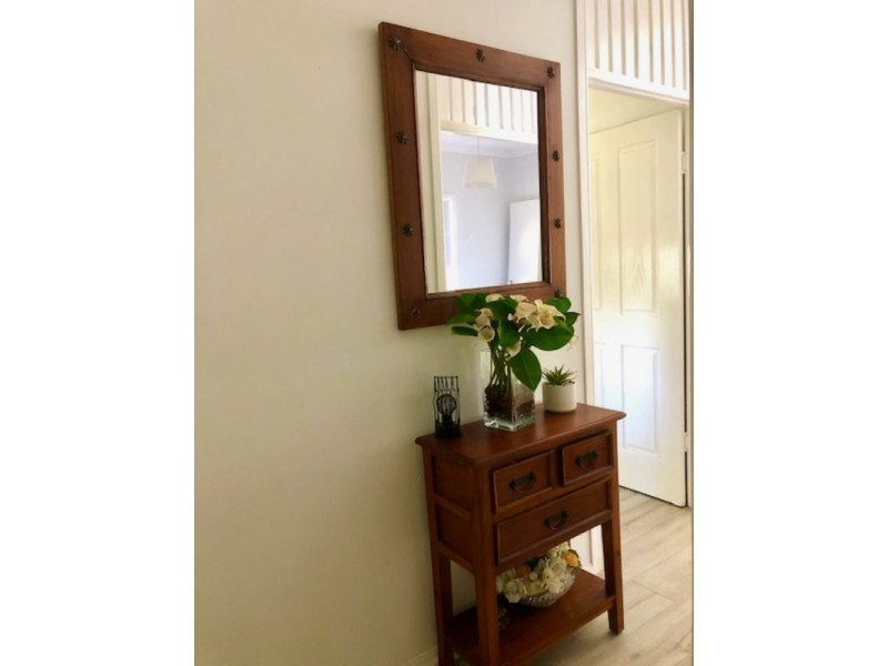 4 Warama Street, Macleay Island QLD 4184