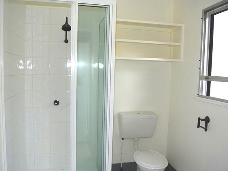 10 Brolga Street, Macleay Island QLD 4184