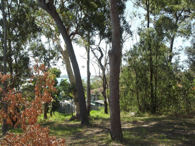 173 Kate Street, Macleay Island QLD 4184