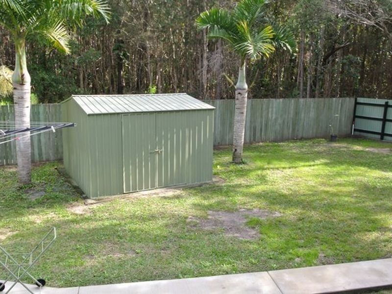 18 Derwent Street, Macleay Island QLD 4184