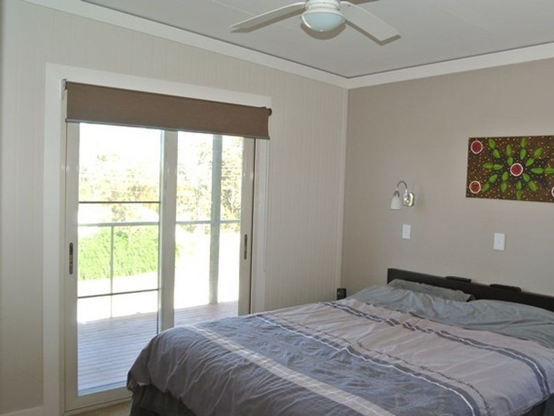 2 Percival Street, Macleay Island QLD 4184
